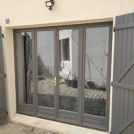 Triplex Centre *